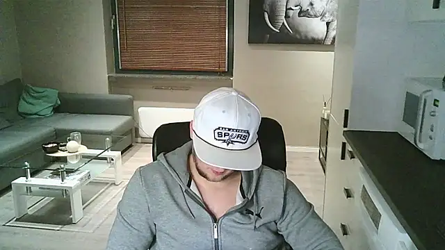 Snapshot of Dartanjanas13 chatting on 12, 11, 2025 Dartanjanas13 online show from 12, 11, 2025