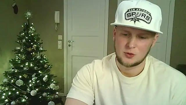 Snapshot of Dartanjanas13 chatting on 18, 12, 2025 Dartanjanas13 online show from 18, 12, 2025