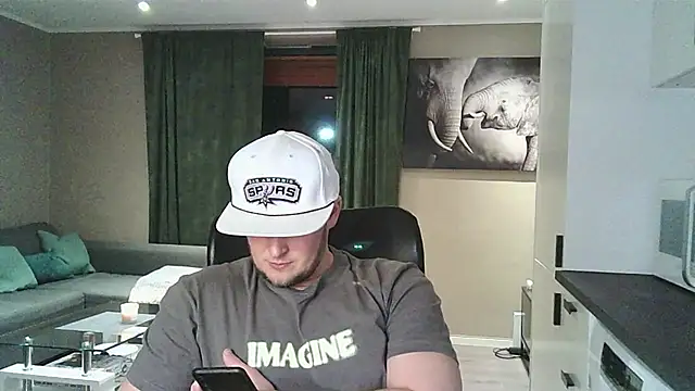 Dartanjanas13 online show from 28, 2, 2026