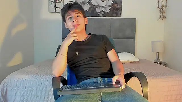 kaneky 07 online show from 19, 10, 2025