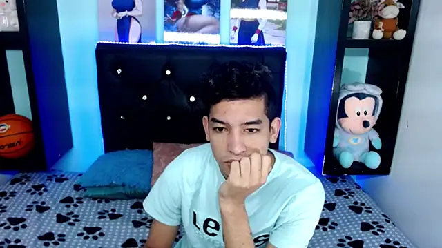 x oliver x online show from 1, 11, 2025