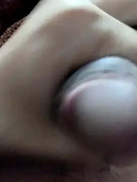 Snapshot of saneer69tew chatting on 11, 11, 2025 saneer69tew online show from 11, 11, 2025