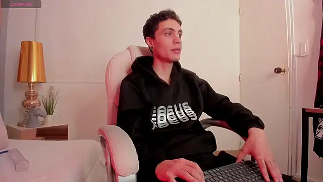 dark sun302 online show from 9, 10, 2025