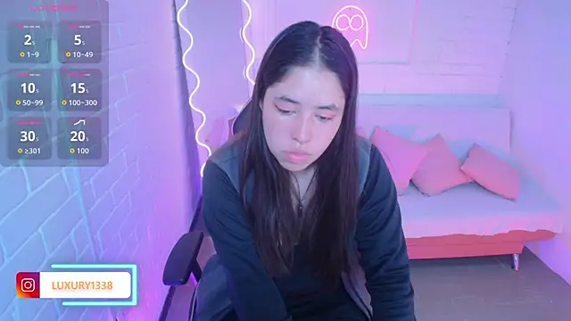 Luaxury tay online show from 13, 9, 2025