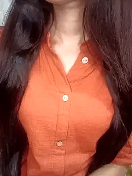 Queen Pooja7 online show from 15, 9, 2025