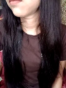 Queen Pooja7 online show from 5, 10, 2025
