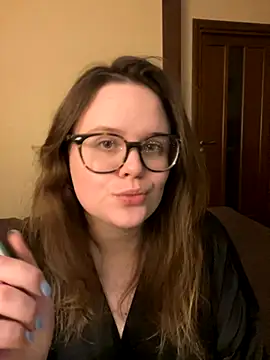 Snapshot of MariaMirabella chatting on 12, 11, 2025 MariaMirabella online show from 12, 11, 2025