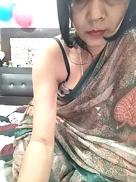 Yourhotsweetgirl online show from 15, 11, 2025