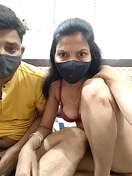 Yourhotsweetgirl online show from 22, 3, 2026