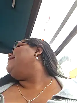 Snapshot of Arena_13 chatting on 5, 3, 2026 Arena 13 online show from 5, 3, 2026