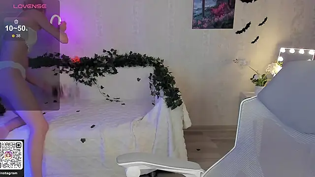 ArleneThomas online show from 5, 11, 2025