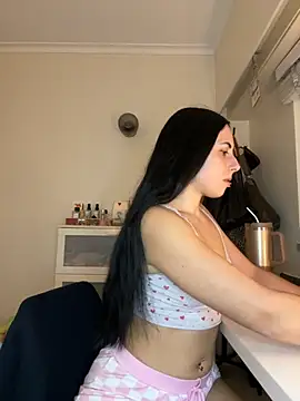 Snapshot of very_licious chatting on 10, 11, 2025 very licious online show from 10, 11, 2025