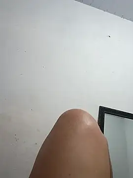 Snapshot of reguetones92 chatting on 25, 9, 2025 reguetones92 online show from 25, 9, 2025