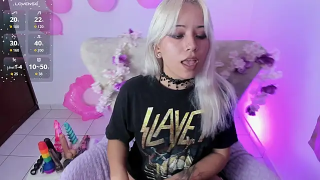 Snapshot of Nataliahenao69 chatting on 30, 11, 2025 Nataliahenao69 online show from 30, 11, 2025