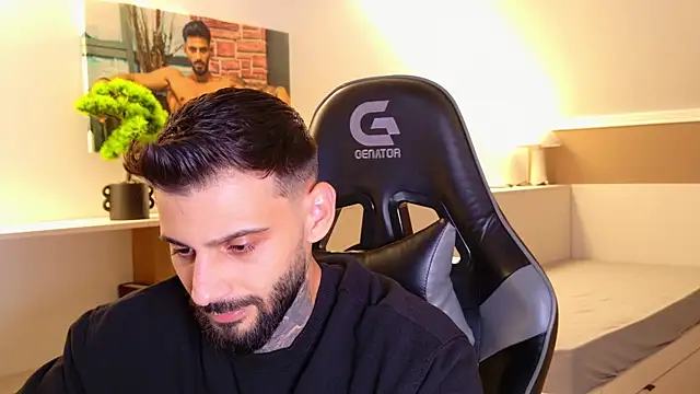 Snapshot of AresSteelX chatting on 10, 9, 2025 AresSteelX online show from 10, 9, 2025