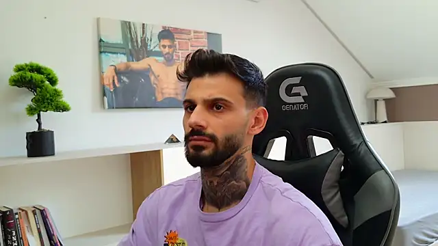 Snapshot of AresSteelX chatting on 20, 9, 2025 AresSteelX online show from 20, 9, 2025