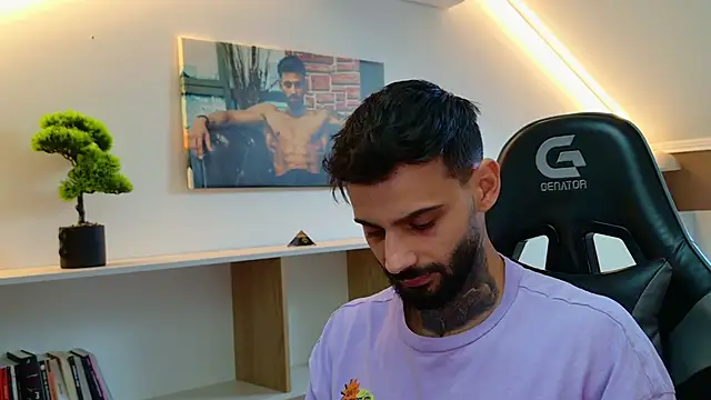 Snapshot of AresSteelX chatting on 21, 9, 2025 AresSteelX online show from 21, 9, 2025