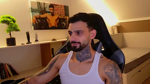 Snapshot of AresSteelX chatting on 16, 10, 2025 AresSteelX online show from 16, 10, 2025