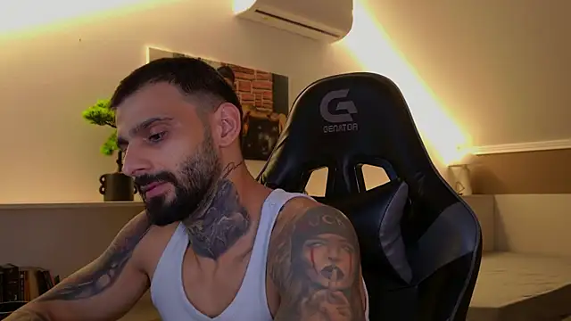 Snapshot of AresSteelX chatting on 3, 11, 2025 AresSteelX online show from 3, 11, 2025