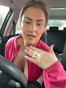 Charleigh xx online show from 11, 10, 2025