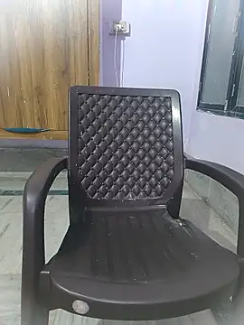 Snapshot of roshni_agrawal0 chatting on 22, 11, 2025 roshni agrawal0 online show from 22, 11, 2025