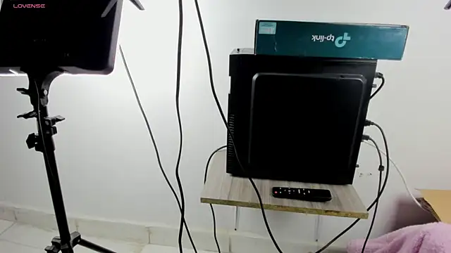 Snapshot of Lady_miss___ chatting on 22, 10, 2025 Lady miss online show from 22, 10, 2025