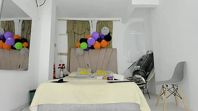 Snapshot of Lady_miss___ chatting on 27, 10, 2025 Lady miss online show from 27, 10, 2025