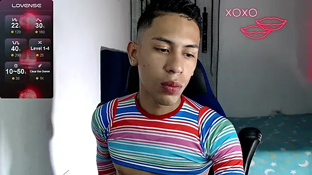 Snapshot of dylan_apol0 chatting on 19, 10, 2025 dylan apol0 online show from 19, 10, 2025