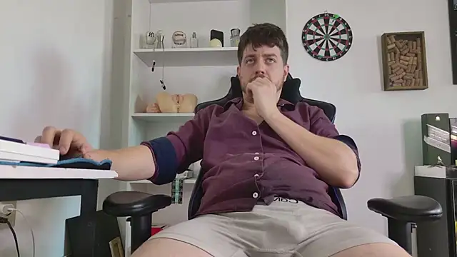 aaron nvk online show from 26, 2, 2026