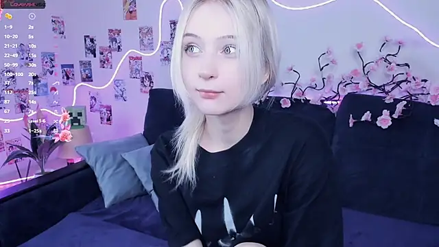 Snapshot of Megan--chan chatting on 9, 1, 2026 Megan--chan online show from 9, 1, 2026