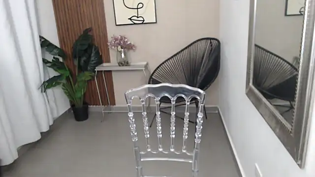 Lia Mar  online show from 21, 12, 2025