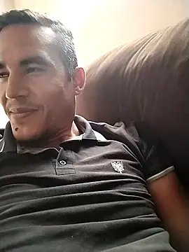 Snapshot of Boragozarvem chatting on 17, 12, 2025 Boragozarvem online show from 17, 12, 2025