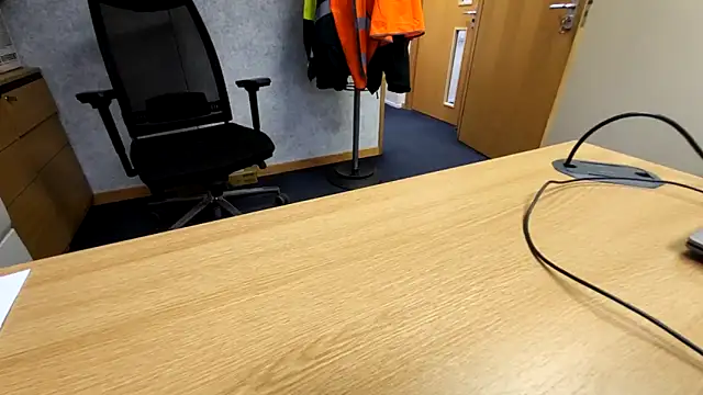 Oorse1966 online show from 12, 11, 2025