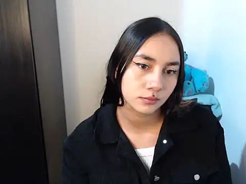 Snapshot of Stormyyy_hot chatting on 25, 10, 2025 Stormyyy hot online show from 25, 10, 2025