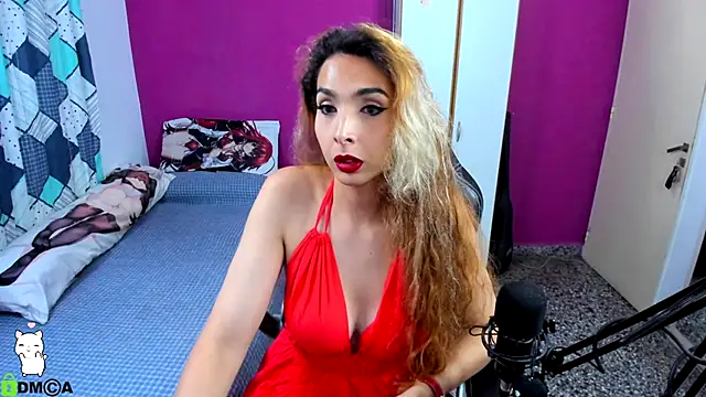 Snapshot of Sweet-Secret_ chatting on 13, 11, 2025 Sweet-Secret online show from 13, 11, 2025