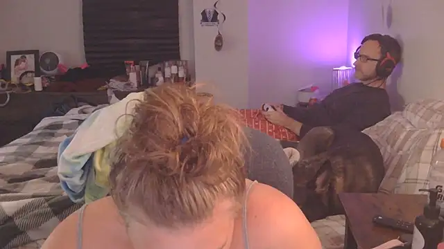 Sexyblonde12344 online show from 22, 10, 2025