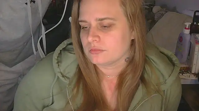 Sexyblonde12344 online show from 6, 2, 2026