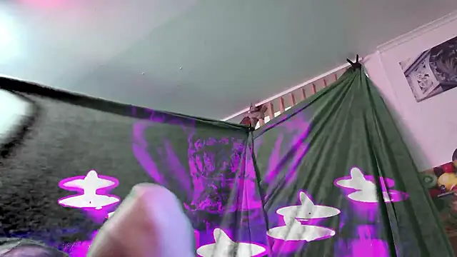 Snapshot of MasterDaddyCool chatting on 18, 10, 2025 MasterDaddyCool online show from 18, 10, 2025