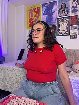 Snapshot of Katheerine chatting on 17, 2, 2026 Katheerine online show from 17, 2, 2026