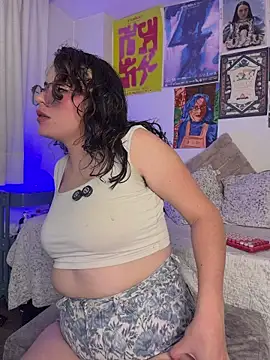 Snapshot of Katheerine chatting on 18, 3, 2026 Katheerine online show from 18, 3, 2026