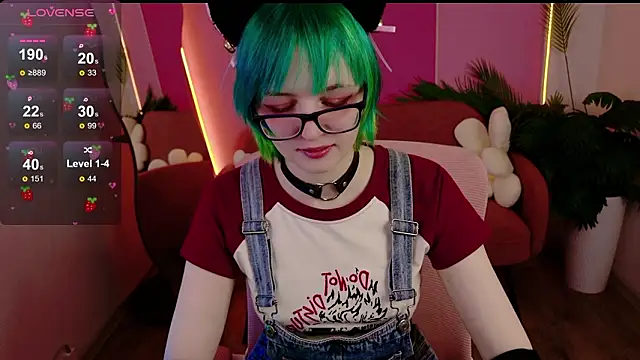 CoralineYoung online show from 12, 2, 2026