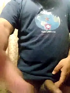 Snapshot of CurableMow chatting on 7, 11, 2025 CurableMow online show from 7, 11, 2025