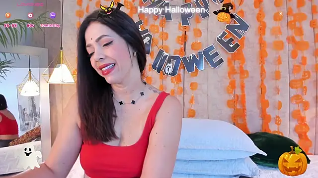 Snapshot of Anantaa_ chatting on 30, 10, 2025 Anantaa online show from 30, 10, 2025