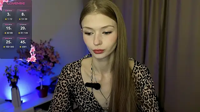 Snapshot of holylisssa chatting on 15, 11, 2025 holylisssa online show from 15, 11, 2025