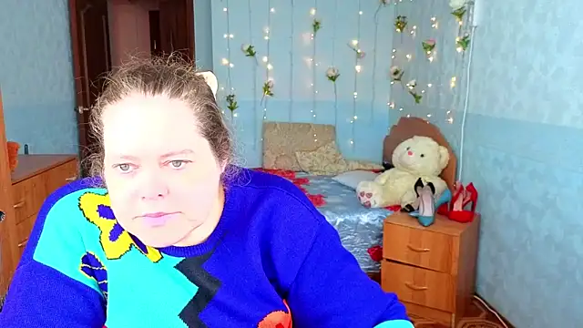 Audrey Aura online show from 11, 10, 2025