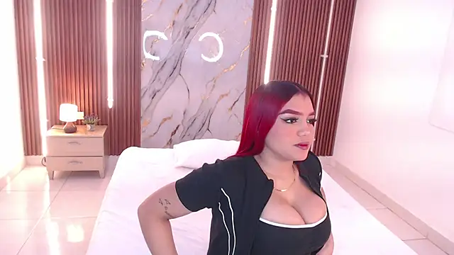 Snapshot of aixa_show chatting on 19, 10, 2025 aixa show online show from 19, 10, 2025