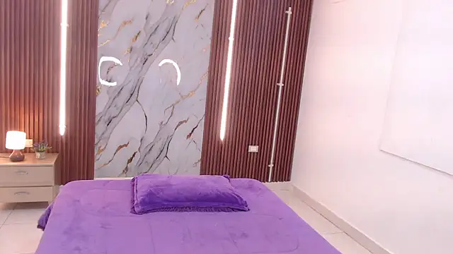 Snapshot of aixa_show chatting on 22, 10, 2025 aixa show online show from 22, 10, 2025