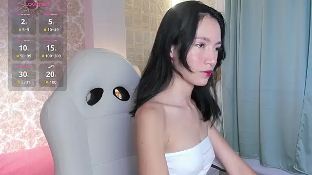 LilyThea online show from 17, 9, 2025