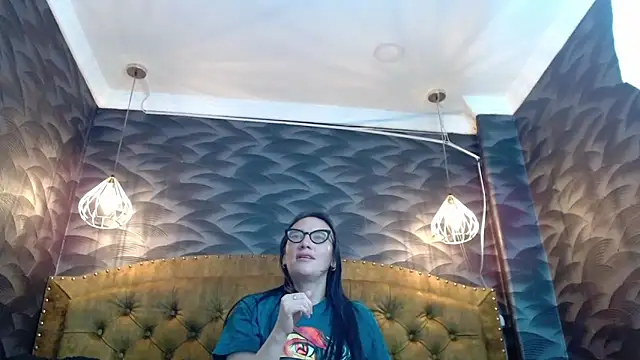 AvaNahomix online show from 4, 11, 2025