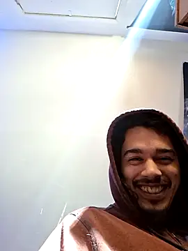 Snapshot of MeTazty294 chatting on 4, 11, 2025 MeTazty294 online show from 4, 11, 2025